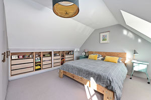 Photo 16- click for photo gallery